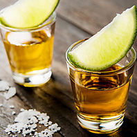 前日クーポンを使って予約すると乾杯テキーラサービス！