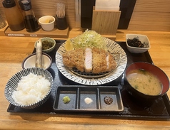 国産上ロースカツ定食