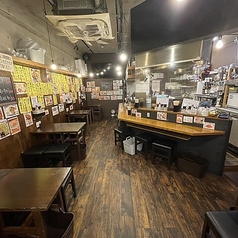 20名様から最大50名様(立食時)までの店舗貸切も承っております!周りを気にすることなく、プライベートな空間で盛大なご宴会をお楽しみいただけます。こだわりの焼き鳥とお酒で、アットホームな雰囲気で一体感のあるパーティーに♪人数やご予算のご相談など、店舗までお気軽にお問い合わせください!