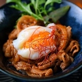 料理メニュー写真 韓国風カルビ丼