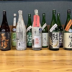 全国のこだわりの純米酒を多数揃えております。