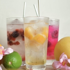 色鮮やかなフローズンフルーツサワー！
