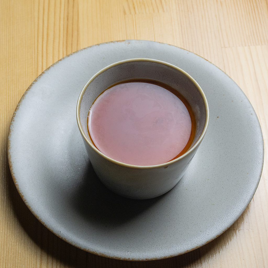 デザートに＋550円でメッセージプレートを付けることも可能。お祝いにも◎