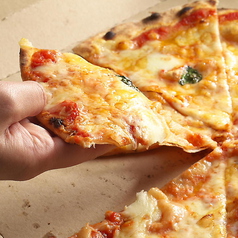 薪窯焼きマルゲリータ　約28センチの写真