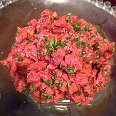 蝦夷鹿もも肉のタルタル orカルパッチョ