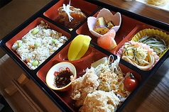 《1日10食限定》さちまる気まぐれ欲張り弁当