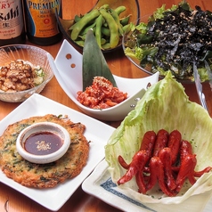 居酒屋×炭火焼肉 DEBU活【学生歓迎 無制限飲み放題】のコース写真