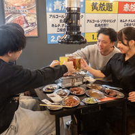 明るい店内でワイワイ楽しく焼肉宴会を楽しんで♪