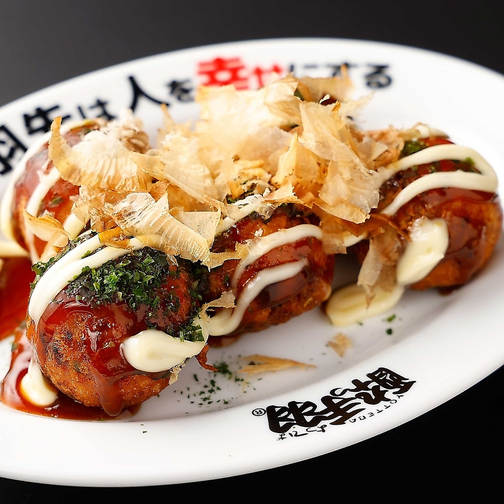 盛り上がり必至のロシアンたこ焼きや、タコさんウインナーなど遊び心があるメニューもご用意♪