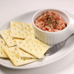 コンビーフマヨ(クラッカー付き)