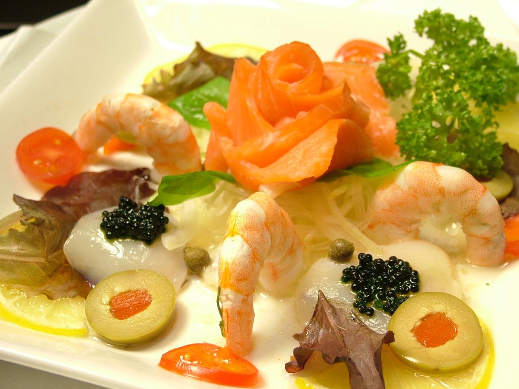 シェフの気まぐれのオードブル！大人気の女子会メニューです♪