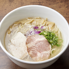 スープからこだわり、また必ず食べたいラーメンを！