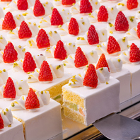 ランチビュッフェ限定ジャンボショートケーキ