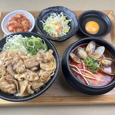 豚カルビ丼＋スン豆腐