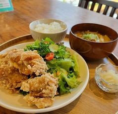 からあげランチ※デザート・フリードリンク付き