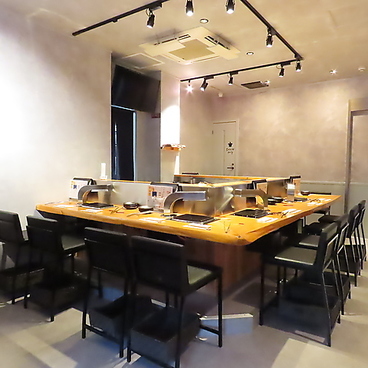 焼肉ホルモントリコ 金沢駅前店の雰囲気1