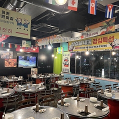 韓豚屋 浜松町店の雰囲気2