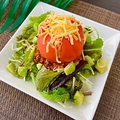 料理メニュー写真&nbsp;丸ごとトマトのタコスサラダ