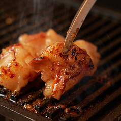 新鮮ホルモンと秘伝の味付け！