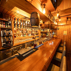 新宿クラフトビール＆ダイニングバー West house の雰囲気3