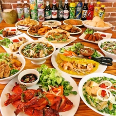 30種類以上のベトナム料理の写真