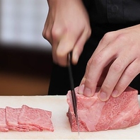 3代目店主の技術が光るお肉が食べれるのはココだけ！