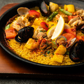 料理メニュー写真&nbsp;地鶏と季節野菜のバレンシア風パエリア