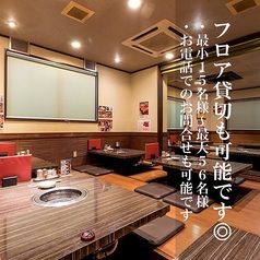 焼肉としゃぶしゃぶ 肉の鶴々亭の雰囲気1