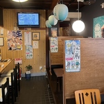 どこか懐かしさを感じる温かい和の空間の中で、串焼きや日本酒・焼酎をゆったりとお楽しみください♪