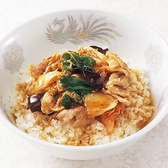 鶏肉丼、きも丼、キムチ丼<辛>、激辛焼き飯<辛>、四川風豚角丼