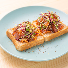 マグロタルタルトースト