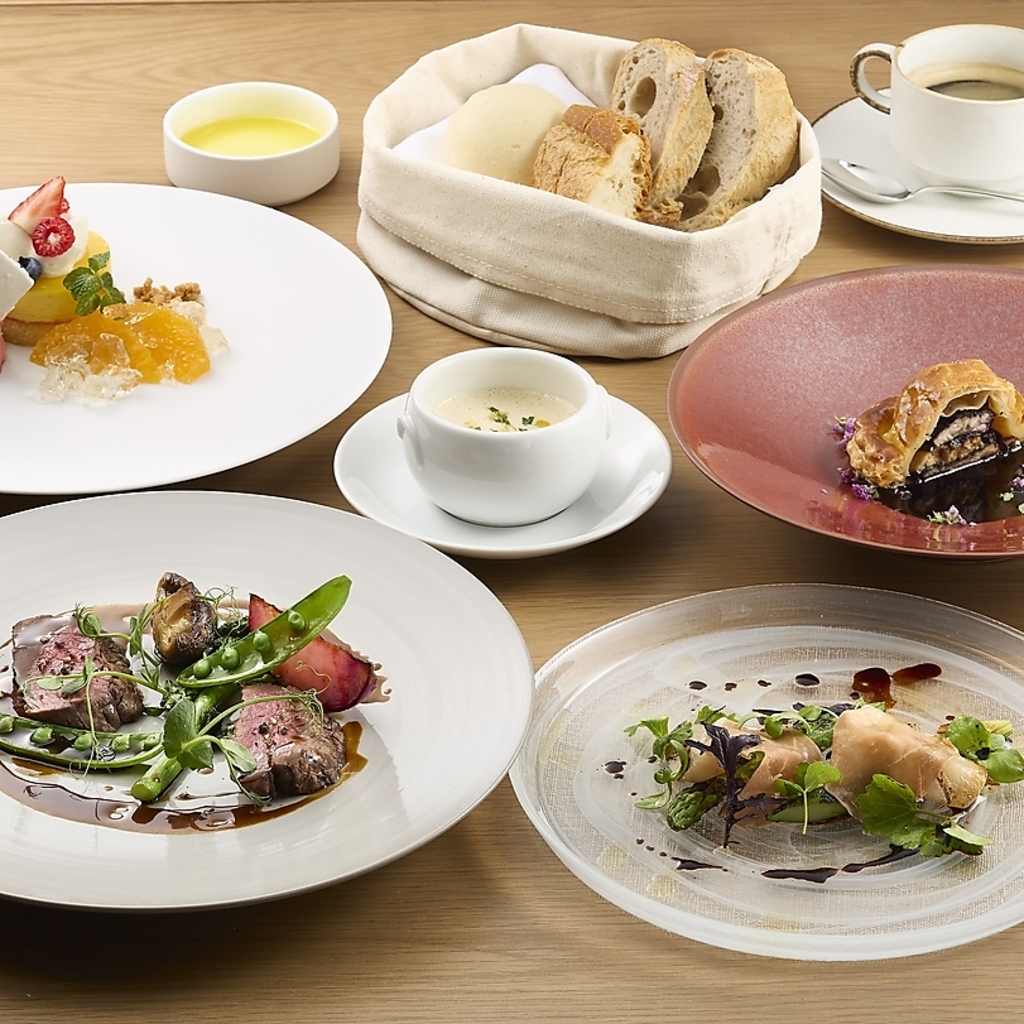 コートヤード バイ マリオット名古屋レストラン CRUST クラストの写真ギャラリー