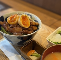 ルーローハン定食