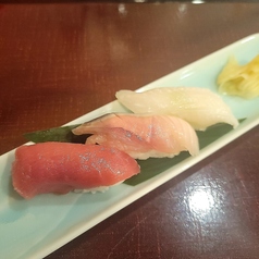 握り寿司3貫