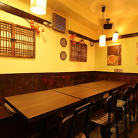 リラックスできるアットホームな店内。