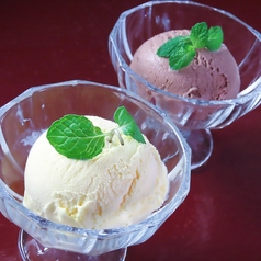 バニラアイス・チョコアイス