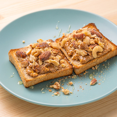 ナッツトースト