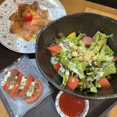 当店人気のお料理が楽しめる各種ご宴会コースもご用意！