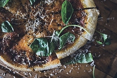 単品のアラカルト料理も多数ご用意しております◎