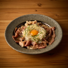 黒毛和牛の炙りカルパッチョ