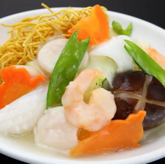 牛スジ入りそば/海鮮カタ焼きそば