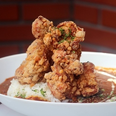 揚げたて唐揚げサムチキカレー