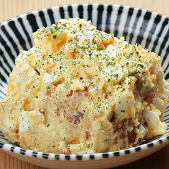 酒場のポテトサラダ