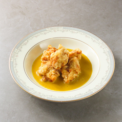 鶏もも肉の揚げ マレーシア風カレーソース