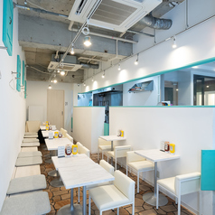 Gold Star Burger ゴールドスターバーガー 鎌倉店の雰囲気3