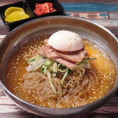 自家製スープのスユク水冷麺