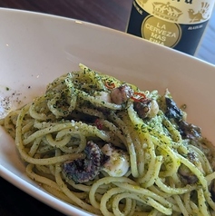 タコとバジルのジェノベーゼ