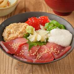 太宰丼　-三崎マグロの爆弾丼-