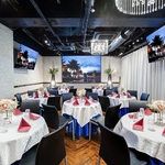 40名様に最適！地下1階貸切パーティールーム ”ガムランボール”