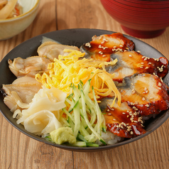 煮ハマグリと鰻丼